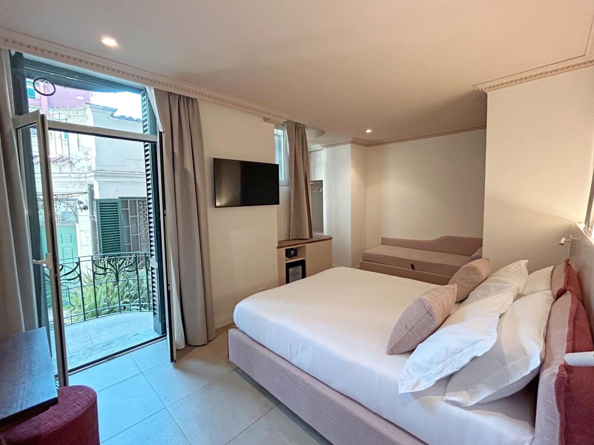 Astom Suites Rom Exterior foto