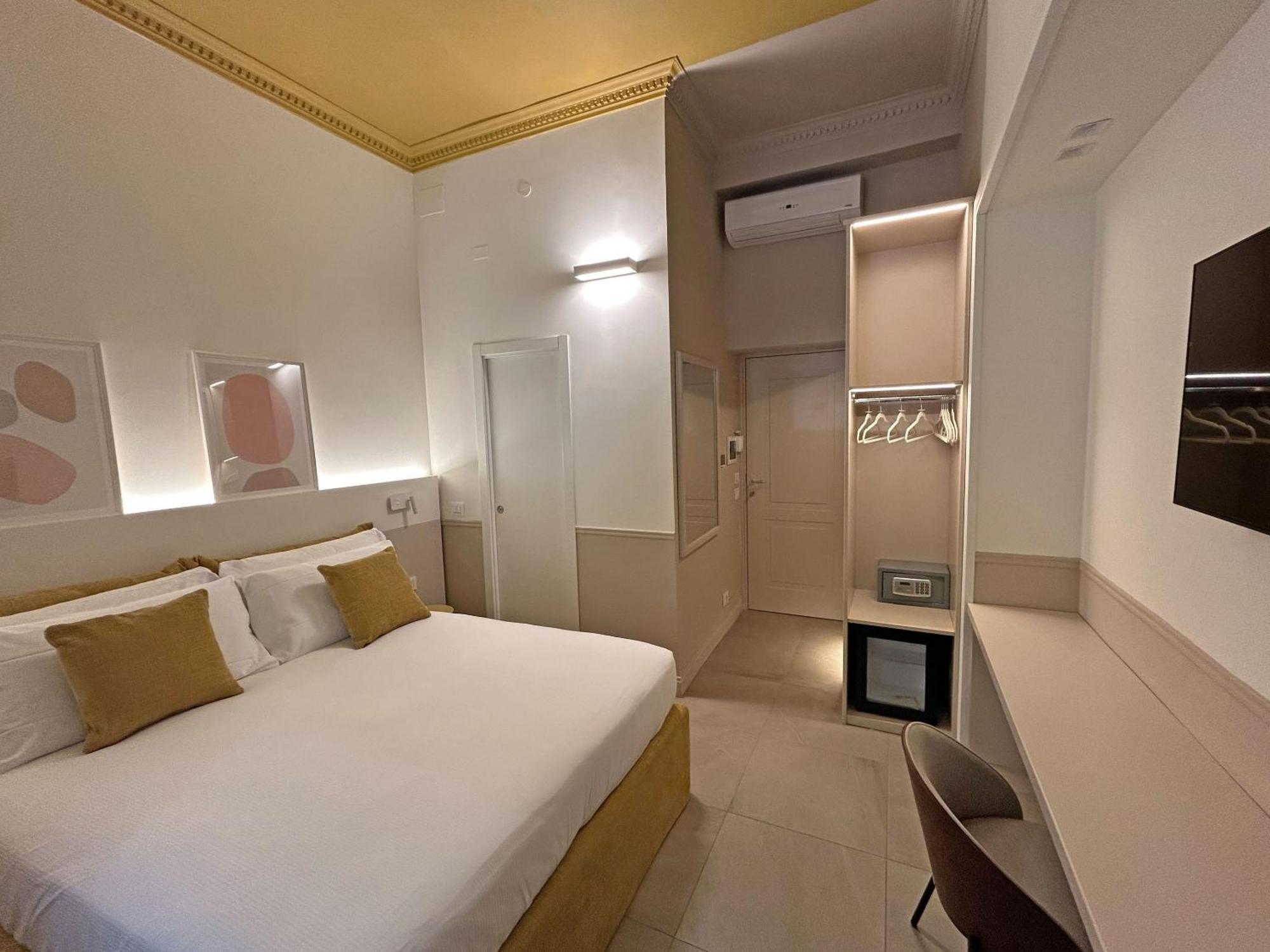 Astom Suites Rom Exterior foto